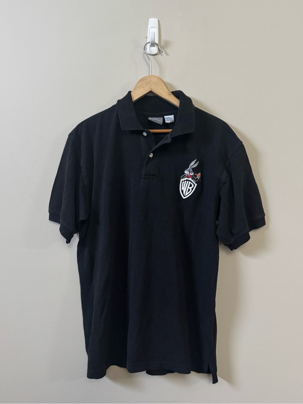 Warner Bros. Vintage 1993 embroidered bugs bunny looney tunes polo